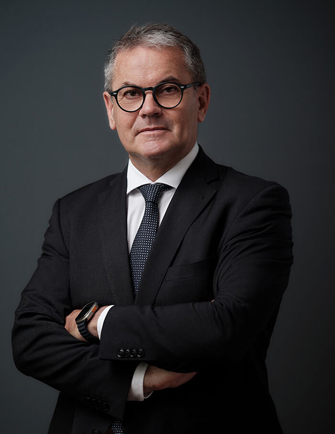 Avv. Wolfgang Burchia, LL.M